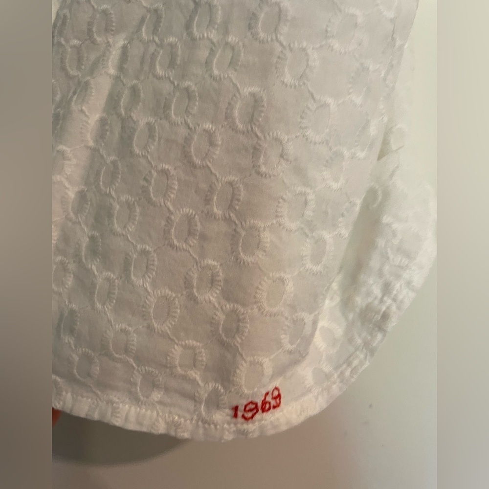 GAP 1969 Limited Edition White Eyelet Cotton Tank - Picture 3 of 7